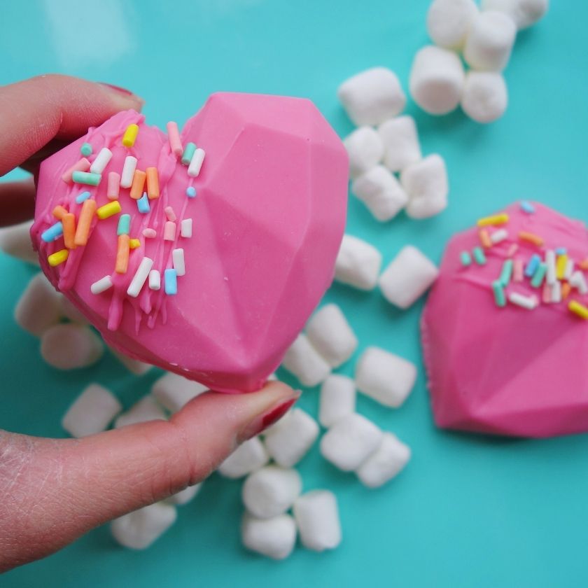 Valentine s Dessert Idea Heart Cake Gems