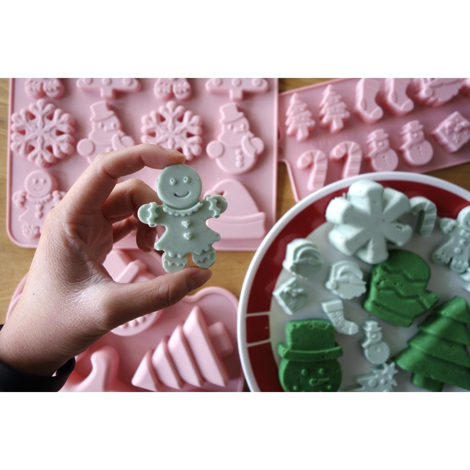 Yummy Gummy Molds Holiday Christmas molds 3 pack gingerbread man